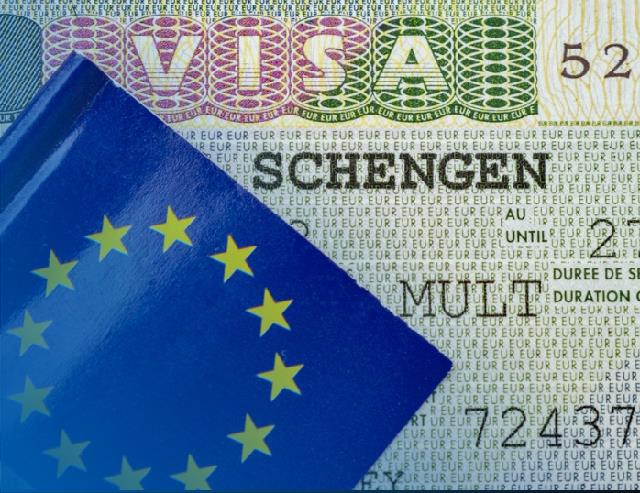 Visa Schengen Bisa Kemana Saja